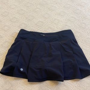 Lululemon pace rival skirt